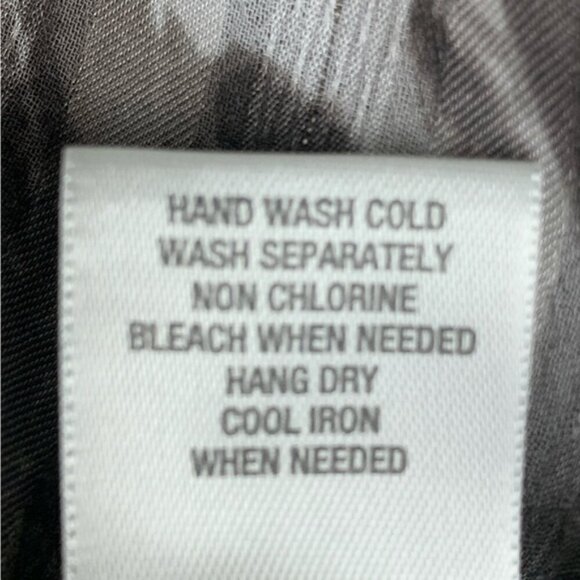 Dressbarn Animal Print Blouse - Picture 9 of 9